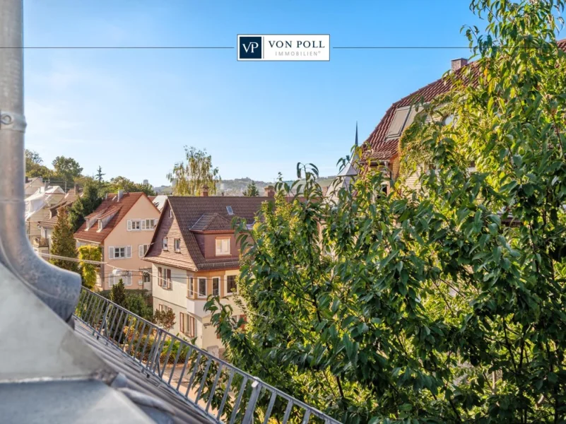 Titelbild - Wohnung kaufen in Stuttgart - Charmante Dachgeschosswohnung in zentraler, ruhiger Lage.
