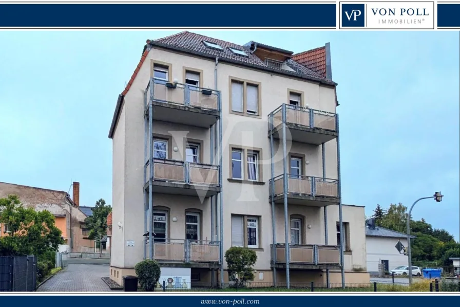 VON POLL IMMOBILIEN DRESDEN - Wohnung kaufen in Heidenau - Gemütliche 3-Zimmer Wohnung mit Balkon und traumhaftem Ausblick in Heidenau