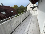 Balkon mit 2 Zugängen