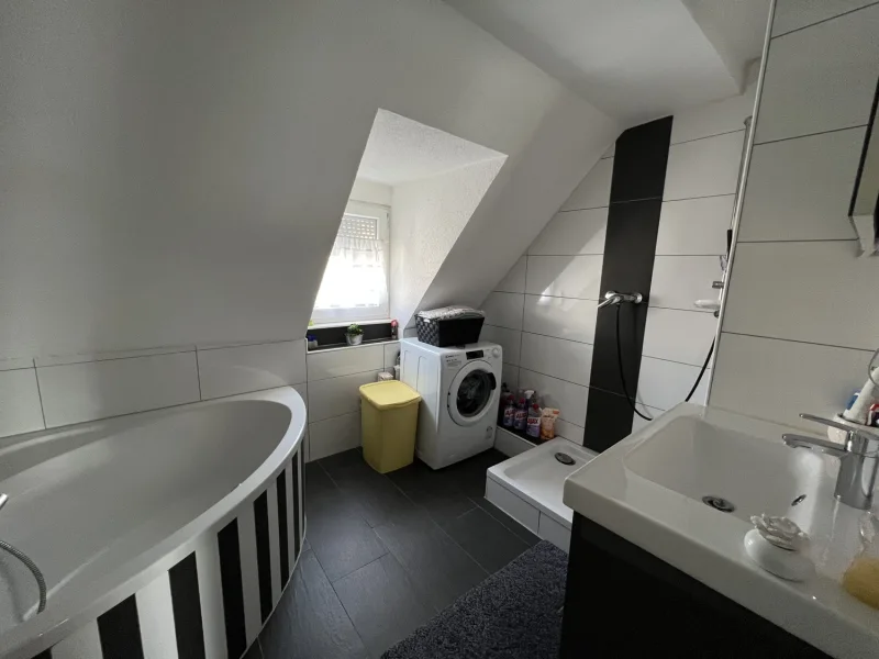 Badezimmer DG