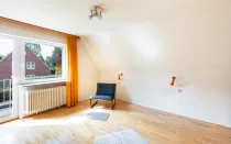 Schlafzimmer Dachgeschoss mit Balkon