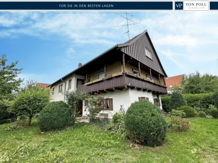 Außenansicht - Haus kaufen in Essenbach / Mirskofen - Abreißen oder Herrichten? Das ist hier die Frage!!!Altes Haus mit wunderbarem Grund in Mirskofen!!!