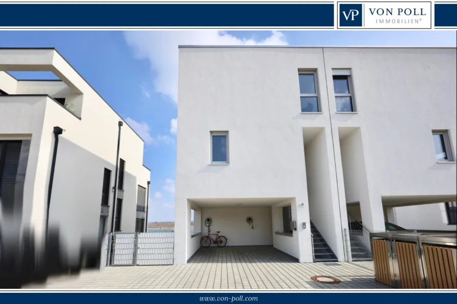 VON POLL Immobilien - Haus kaufen in Zwenkau - Traumhafte Doppelhaushälfte direkt am Zwenkauer See - Erste Reihe mit Seeblick!
