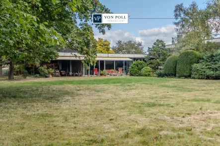 Titel - Haus kaufen in Neuss - BIETERVERFAHREN: Geräumiges Bauhaus auf riesigem Grundstück mit Pool und Sonnenterrasse