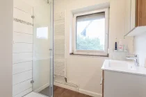 Badezimmer EG