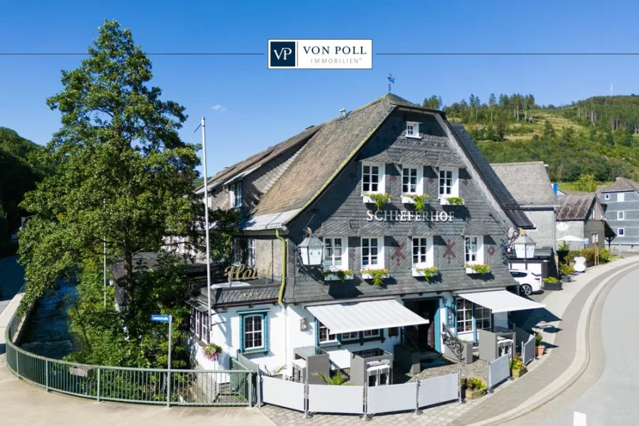 Schieferhof Außenansicht VPI - Gastgewerbe/Hotel kaufen in Schmallenberg / Oberkirchen - Einzigartiges Hotel mit geschmackvoller Einrichtung und Wellnessbereich