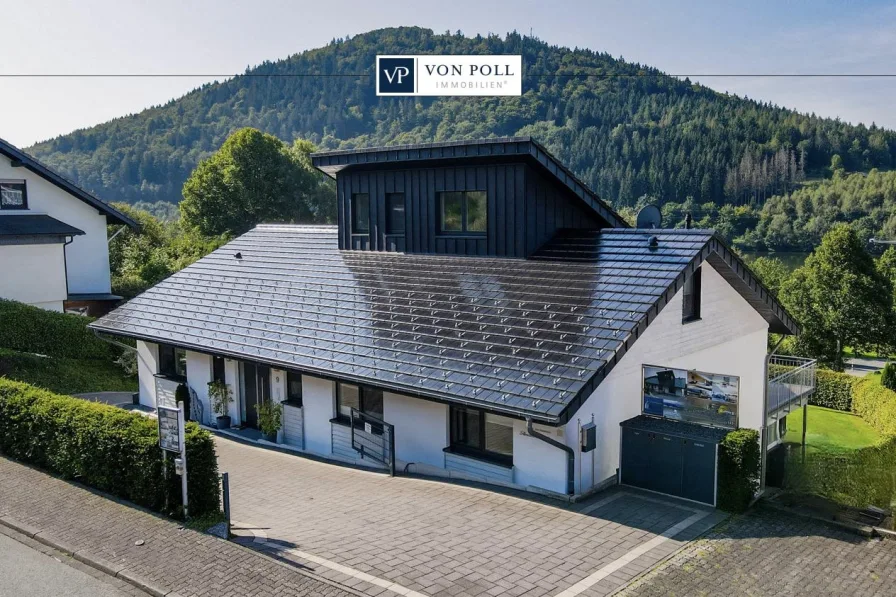 Außenansicht - Haus kaufen in Winterberg / Niedersfeld - Träumen Sie sich schon mal rein.