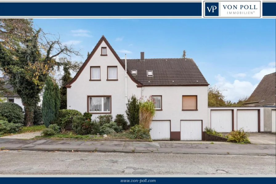 Titelbild Exposé - Haus kaufen in Dortmund - Freistehendes Einfamilienhaus mit großem Grundstück