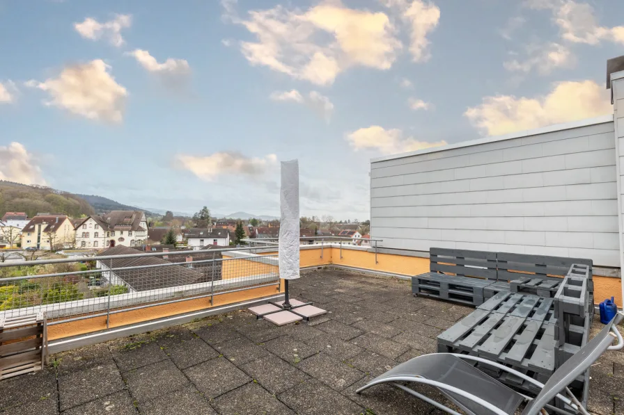 Dachterrasse DG