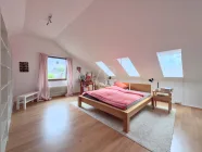 Schlafzimmer 6 OG