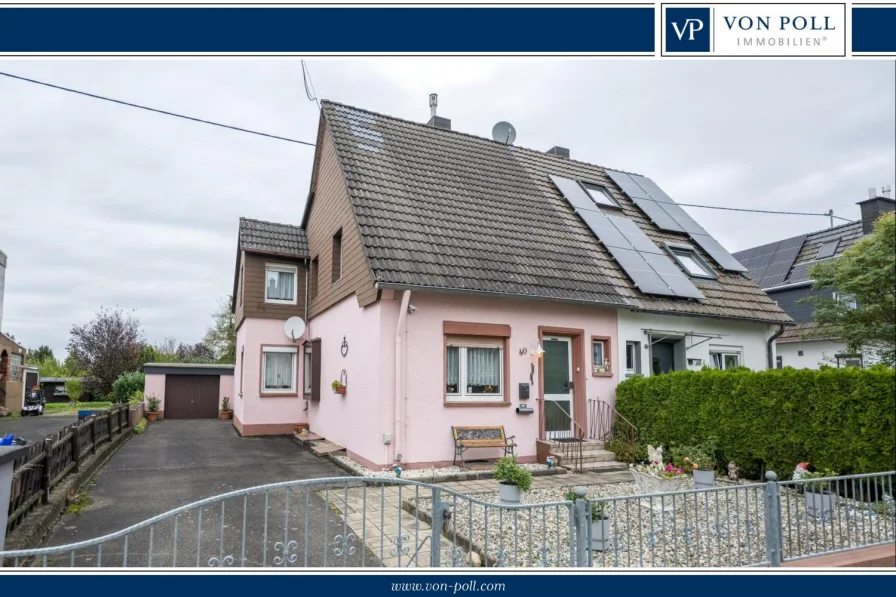 Titelbild - Haus kaufen in Koblenz - Renovierungsbedürftiges Einfamilienhaus mit schönem, sonnigem Grundstück in guter Lage