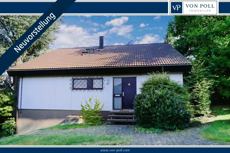 Titelbild - Haus kaufen in Reutlingen - Schönes Einfamilienhaus mit tollem Garten