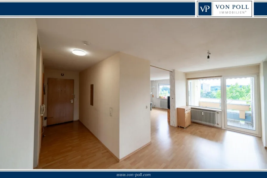 VON POLL IMMOBILIEN - Wohnung kaufen in Villingen-Schwenningen - Große Stadtwohnung mit Aussicht in bevorzugter Wohnlage von Schwenningen