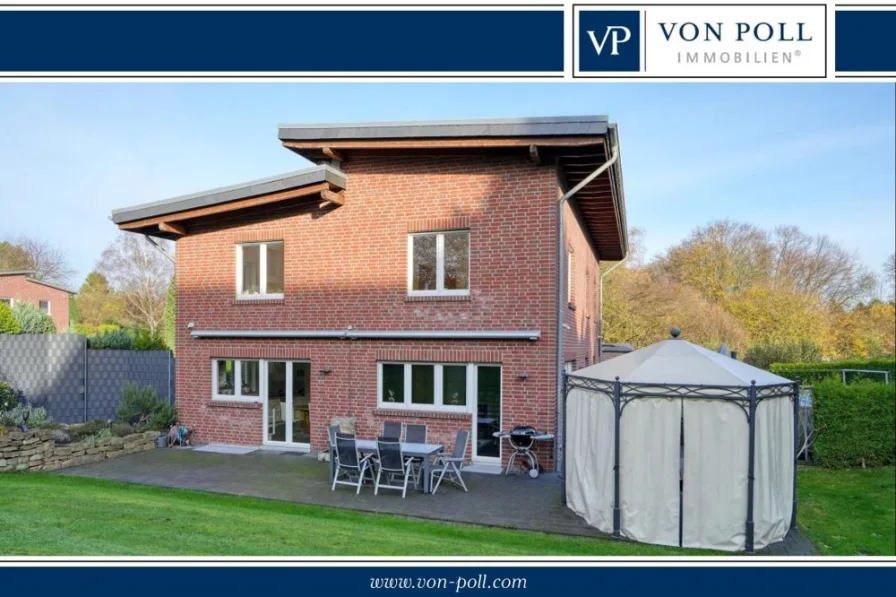 Hausansicht - Haus kaufen in Bochum / Stiepel - Junges Zweifamilienhaus auf großem Grundstück in Top-Lage