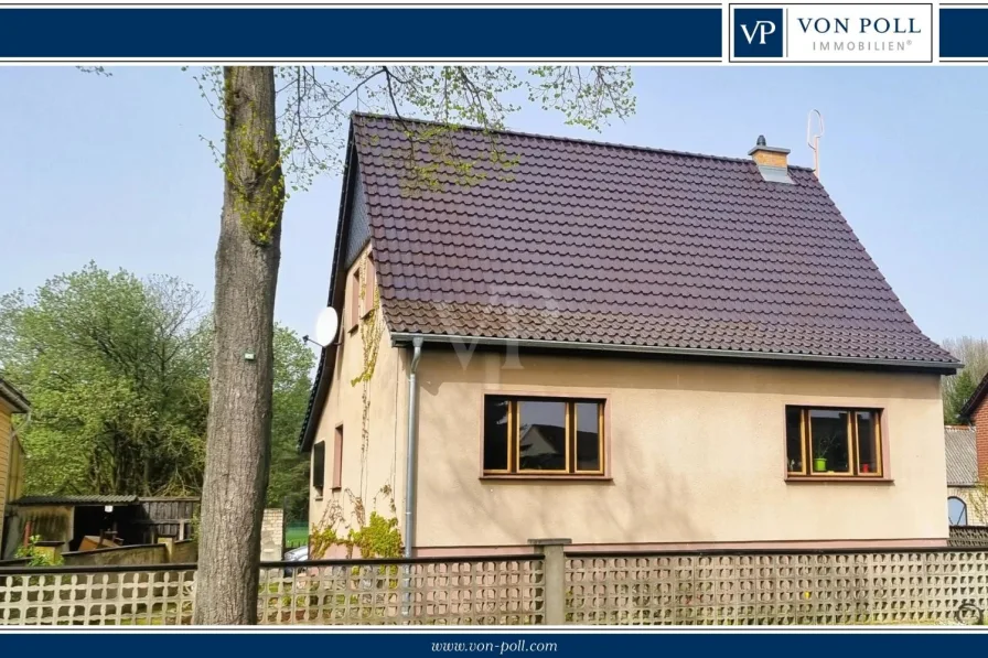 straßenseitig - Haus kaufen in Schorfheide - Solides Einfamilienhaus mit Wald- und Feldblick in der Schorfheide