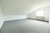 Schlafzimmer rechts Dachgeschoß