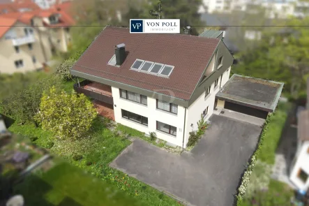 Titelbild - Haus kaufen in Leonberg - Hochwertig gebautes Mehrfamilienhaus mit vielen Nutzungsmöglichkeiten