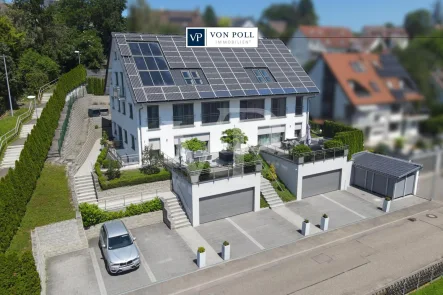 Titelbild Rahmen - Haus kaufen in Leonberg - Seltene Gelegenheit: Neuwertiges Passivhaus als Investorenobjekt