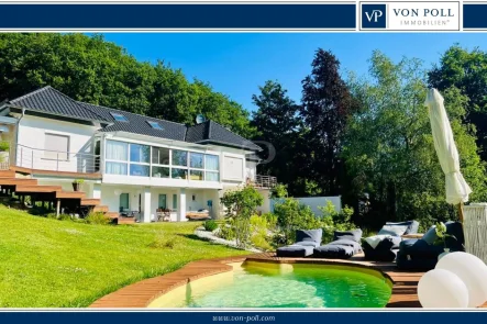 Leben wie im Urlaub - Haus kaufen in Schmitten / Arnoldshain - Elegante Villa am Waldrand mit beeindruckender Ausstattung, Aussicht und herrlicher Gartenanlage