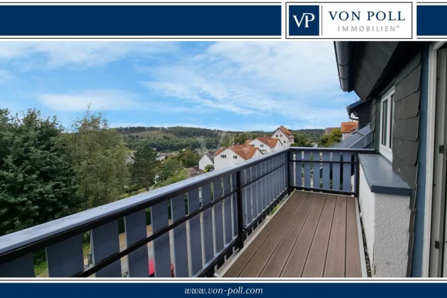 Herrlicher Ausblick in die Taunusnatur - Wohnung mieten in Schmitten / Oberreifenberg - Großzügige 3-Zimmer Dachgeschosswohnung mit herrlichem Fernblick, Garage und Gartennutzung