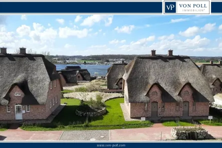 Aussicht - Haus kaufen in Kappeln - Neubaudoppelhaushälfte mit eindrucksvollem Schleiblick auf den Schleiterrassen in Kappeln.