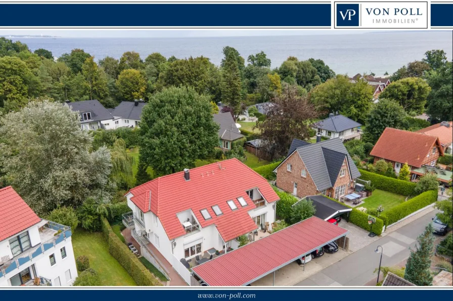 Titelbild - Wohnung kaufen in Scharbeutz - Nur ca. 450m zum Meer - Wohnung mit Dachterrasse, Aufzug, Carport und kürzlich hochwertig renoviert - worauf warten Sie?