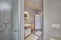 Badezimmer, Wohnung II EG