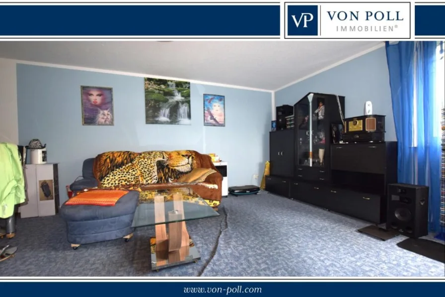 Wohnzimmer - Wohnung kaufen in Ansbach / Untereichenbach - Geräumige 3-Zimmer-Wohnung mit Stellplatz und Balkon