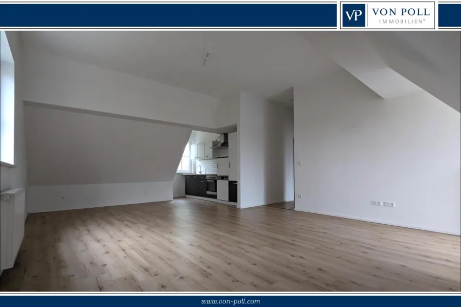 Wohnzimmer - Wohnung kaufen in Ansbach - Gemütliche Wohnung mit großem Wohnzimmer und Balkon