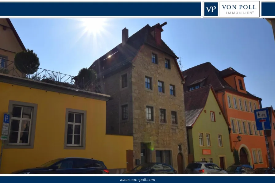  - Haus kaufen in Rothenburg ob der Tauber - Vollvermietetes Wohn- und Geschäftshaus in Rothenburgs historischer Altstadt