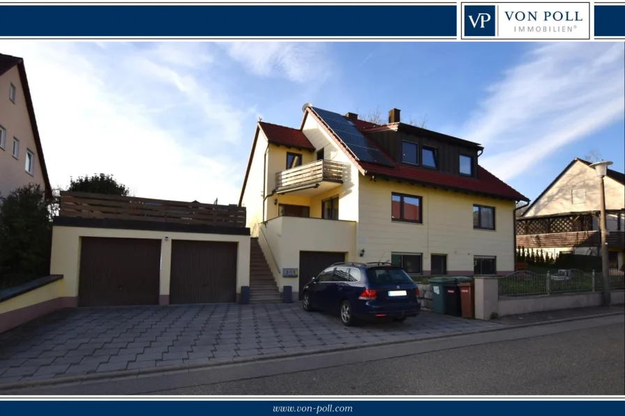 Außenansicht - Haus kaufen in Colmberg - Gepflegtes Zweifamilienhaus mit 3 Garagen