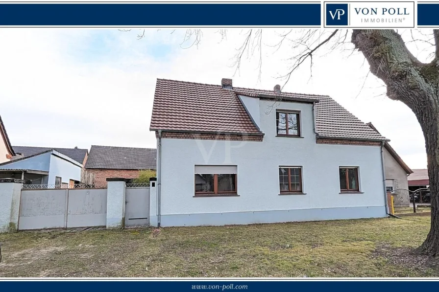 VON POLL IMMOBILIEN - Haus kaufen in Sellessen - 4-Seiten Hof mit großem Wohnhaus und einmaligem Grundstück zwischen Cottbus und Spremberg