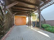 CARPORT UND GARAGE