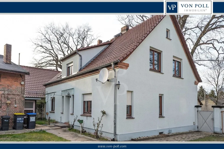 Rückansicht Rahmen - Haus kaufen in Sellessen - Großes Wohnhaus mit Nebengelass, Scheune und idyllischem Grundstück zwischen Cottbus und Spremberg