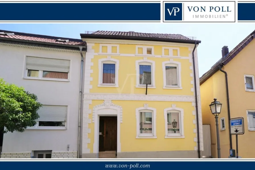 Titelbild - Haus kaufen in Hünfeld - Reserviert: Haus statt Eigentumswohnung - Schmuckes Stadthaus im Zentrum