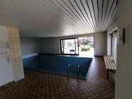 Pool mit Ausgang Terasse