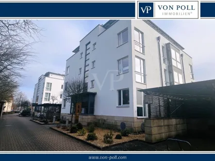 Titelbild - Wohnung mieten in Celle - **Traumhaft schöne 3-Zi.Whng. mit Balkon am Französischen Garten!**