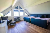 Schlafzimmer I DG