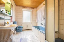 Badezimmer EG