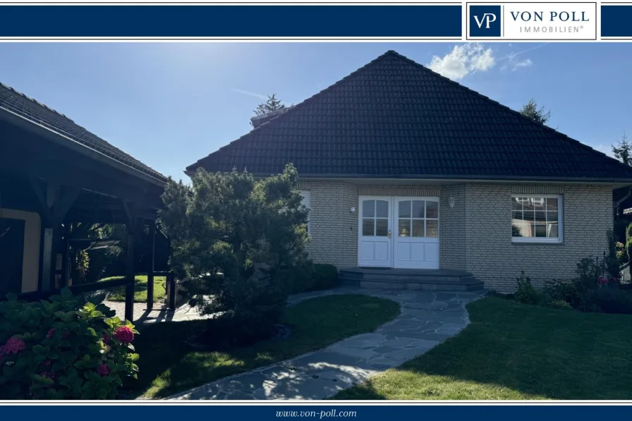  - Haus kaufen in Seesen - Elegant und Repräsentativ - Bungalow mit Prachtgarten und Seerosenteich