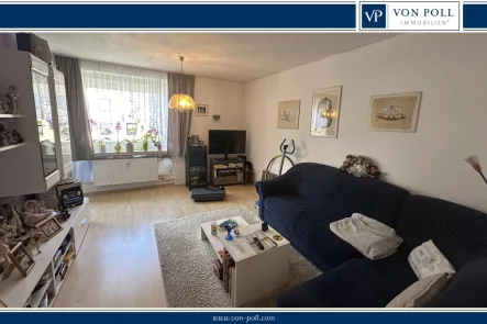 Wohnzimmer - Wohnung kaufen in Clausthal-Zellerfeld - 3-Zimmer Eigentumswohnung mit ca. 66 m² Wohnfläche im 2. OG und Einstellplatz im OT Clausthal