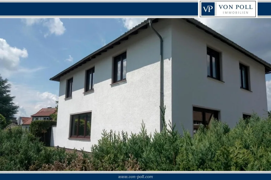 Titelbild - Haus kaufen in Uelzen / Veerßen - Bezugsfertig modernisierte Stadtvilla mit Einliegerwohnung in Uelzen