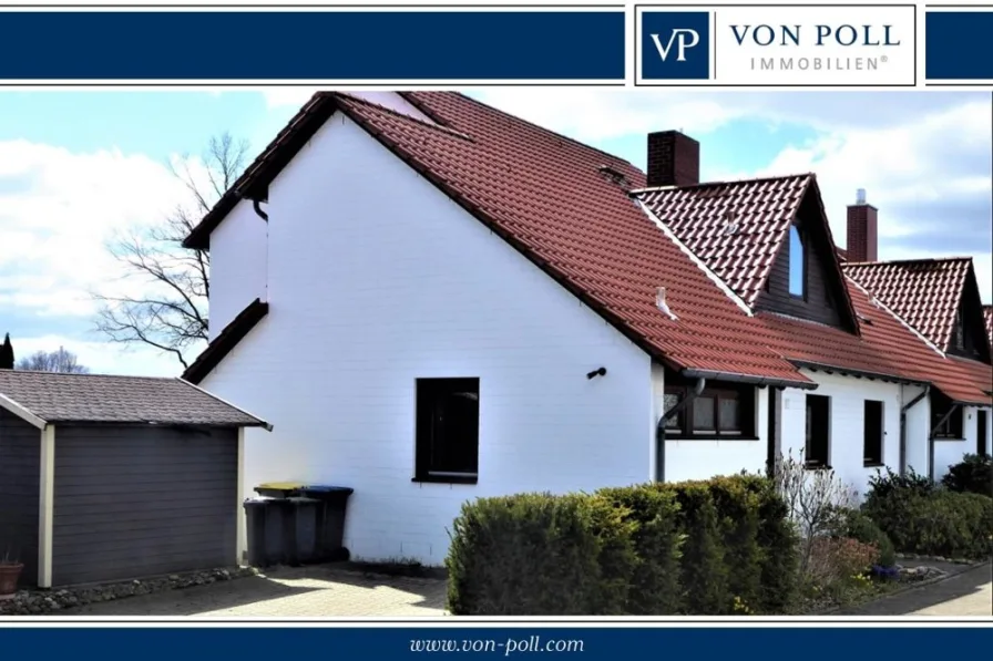 Titel Nord-Ost-Ansicht neu - Haus kaufen in Wolfenbüttel - Großzügiges Einfamilienhaus in Kettenbauweise auf Eckgrundstück mit Ausbaureserve