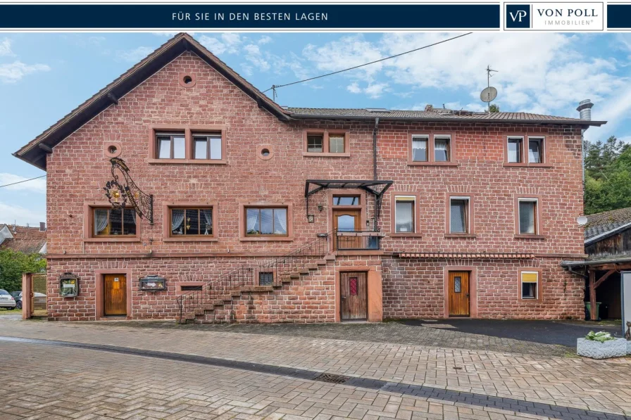 Frontansicht - Gastgewerbe/Hotel kaufen in Elmstein - Historisches Hotel mit Restaurant im Pfälzer Wald