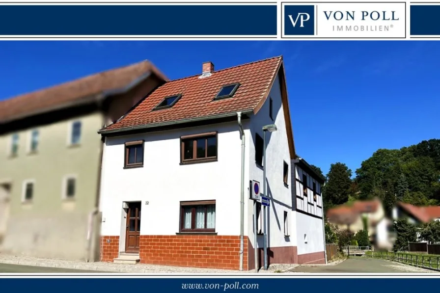 https://www.von-poll.com/de/weimar - Haus kaufen in Bad Berka / Tannroda - Kleines Haus im Zentrum Tannrodas mit Ausbaureserve