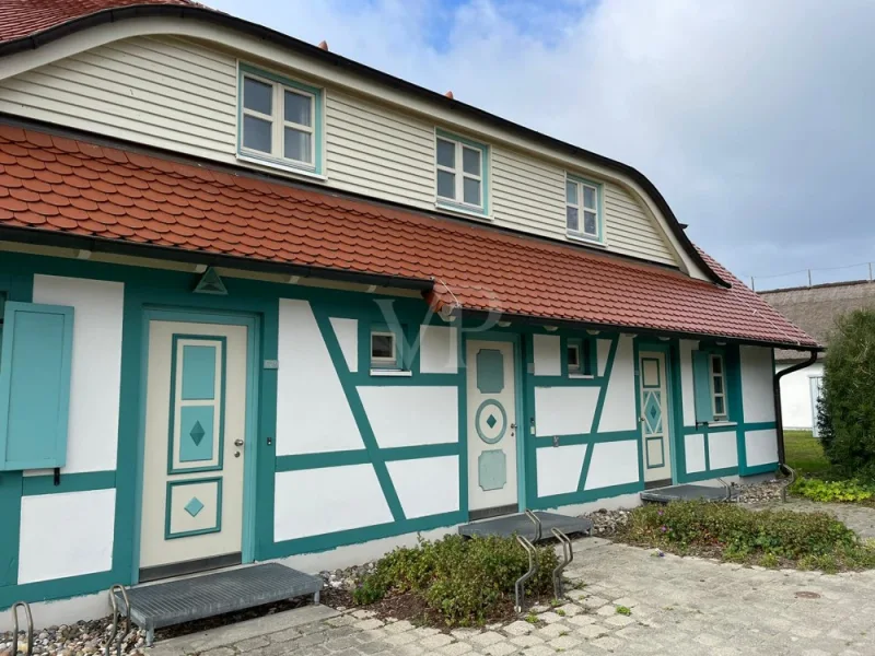  - Wohnung kaufen in Dranske / Bakenberg - Gemütliche 2-Zimmer-Dachgeschosswohnung an der Ostsee mit  Komfort