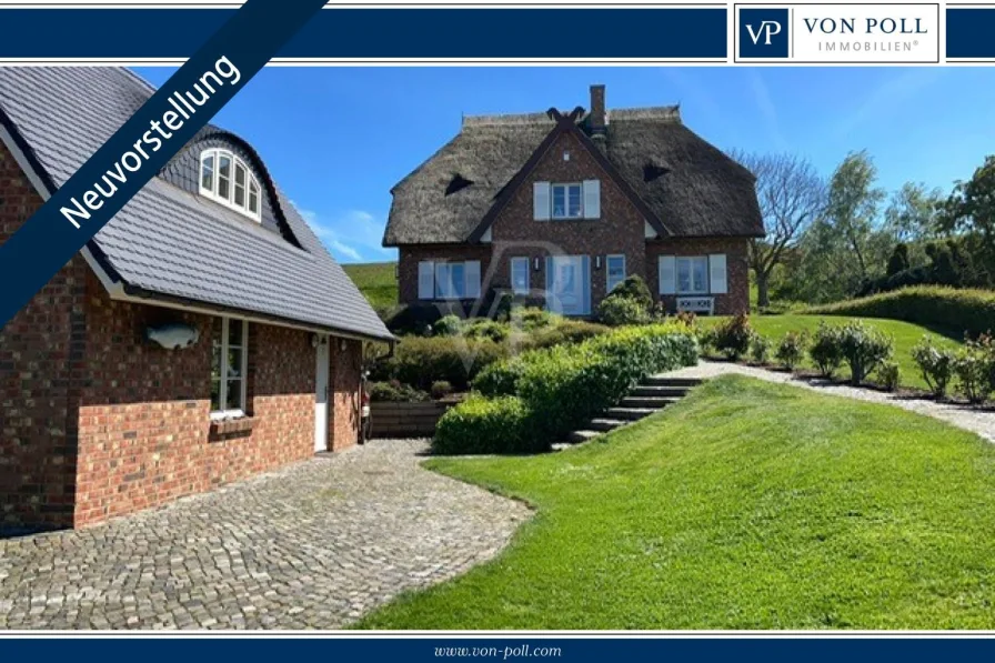  - Haus kaufen in Gager - Exklusives Reetdachhaus mit Wasserblick nahe gelegen zum Hafen und Strand im Ostseebad Mönchgut