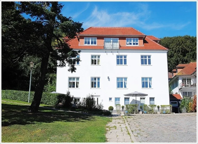  - Haus kaufen in Sassnitz - Gesegneter Panorama-Meerblick