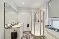 Badezimmer EG