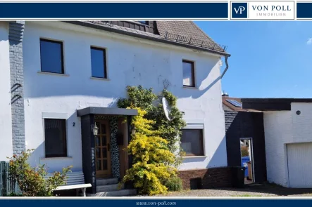  - Haus kaufen in Mengerskirchen / Waldernbach - Waldernbach. EFH mit schönem Grundstück in ruhiger Ortslage.